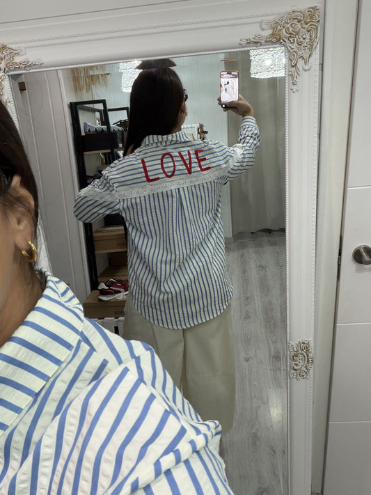 Camisa Love rayas azul cielo