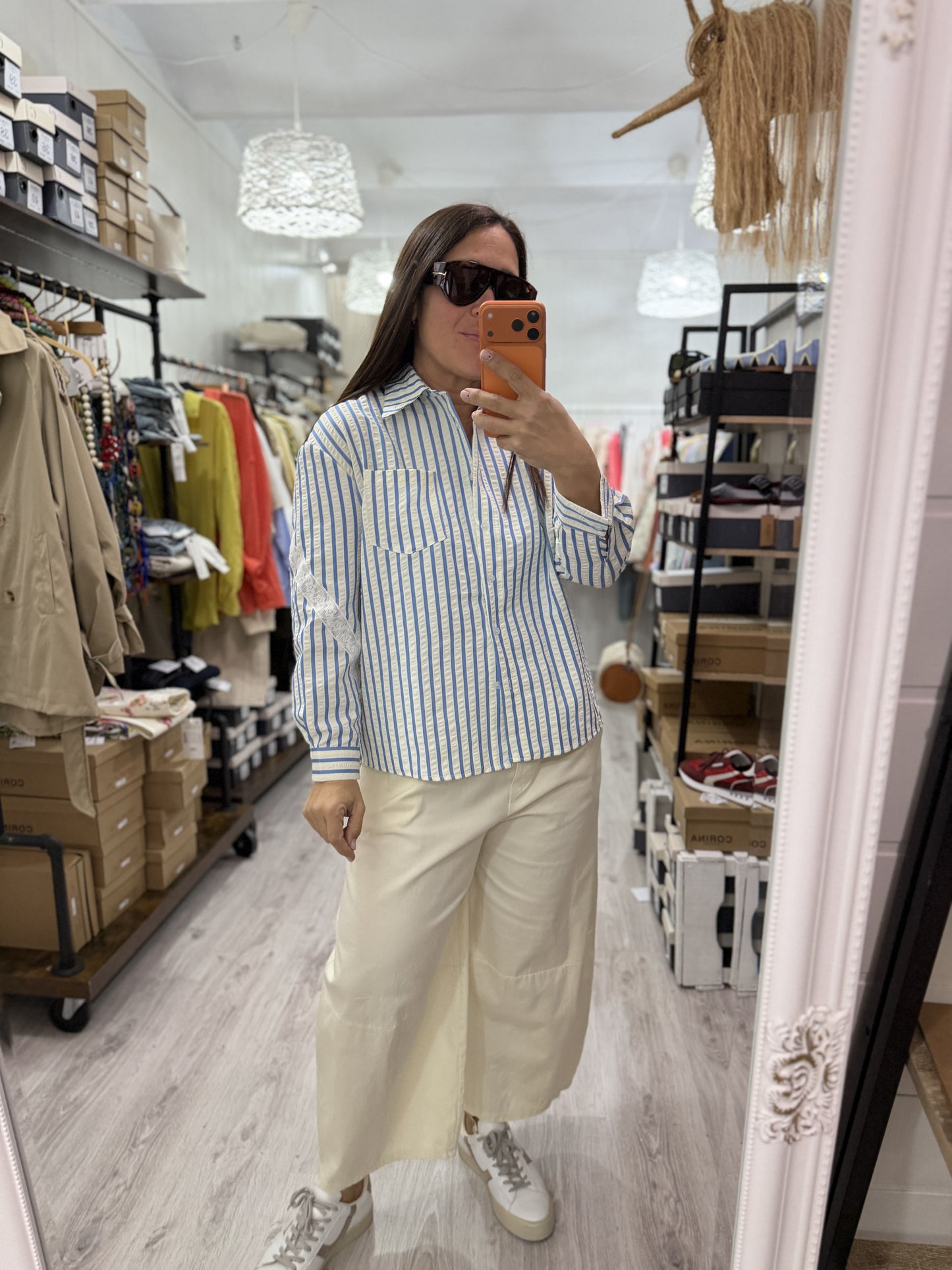 Camisa Love rayas azul cielo