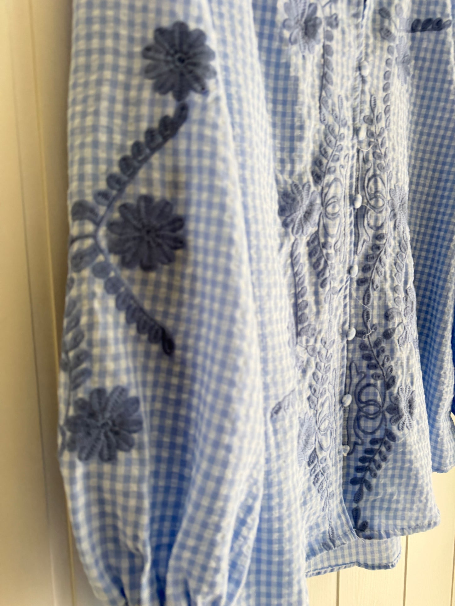 Camisa Vichy flores azul