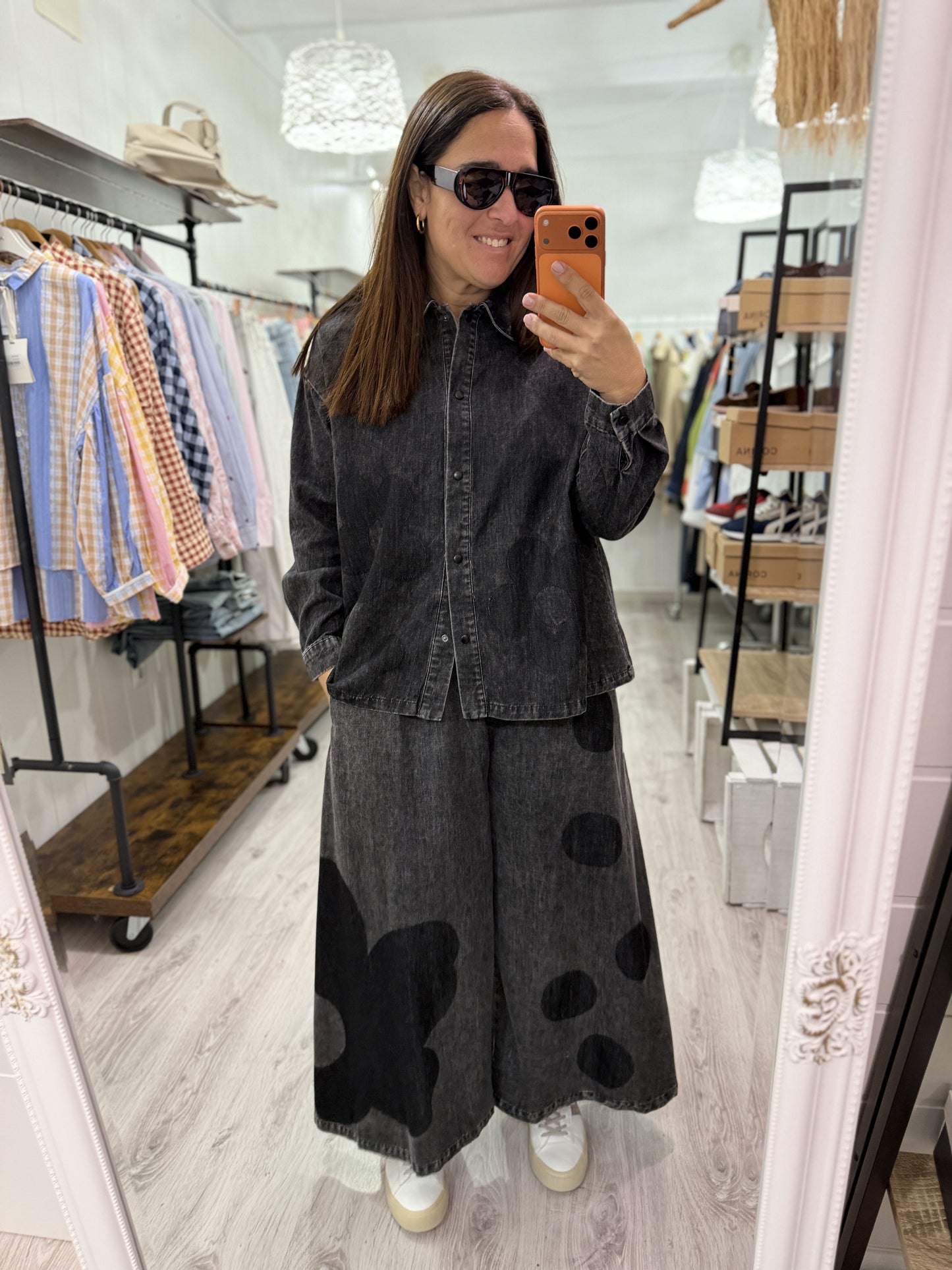 Pantalón Topo Flor efecto falda jeans negro