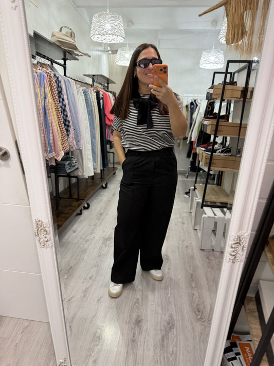 Camiseta Maica punto negro