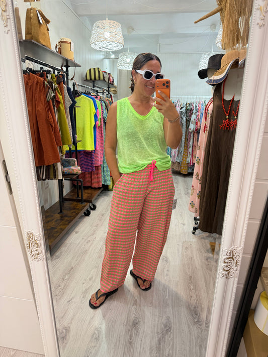 Camiseta Boho tirantes verde fluor