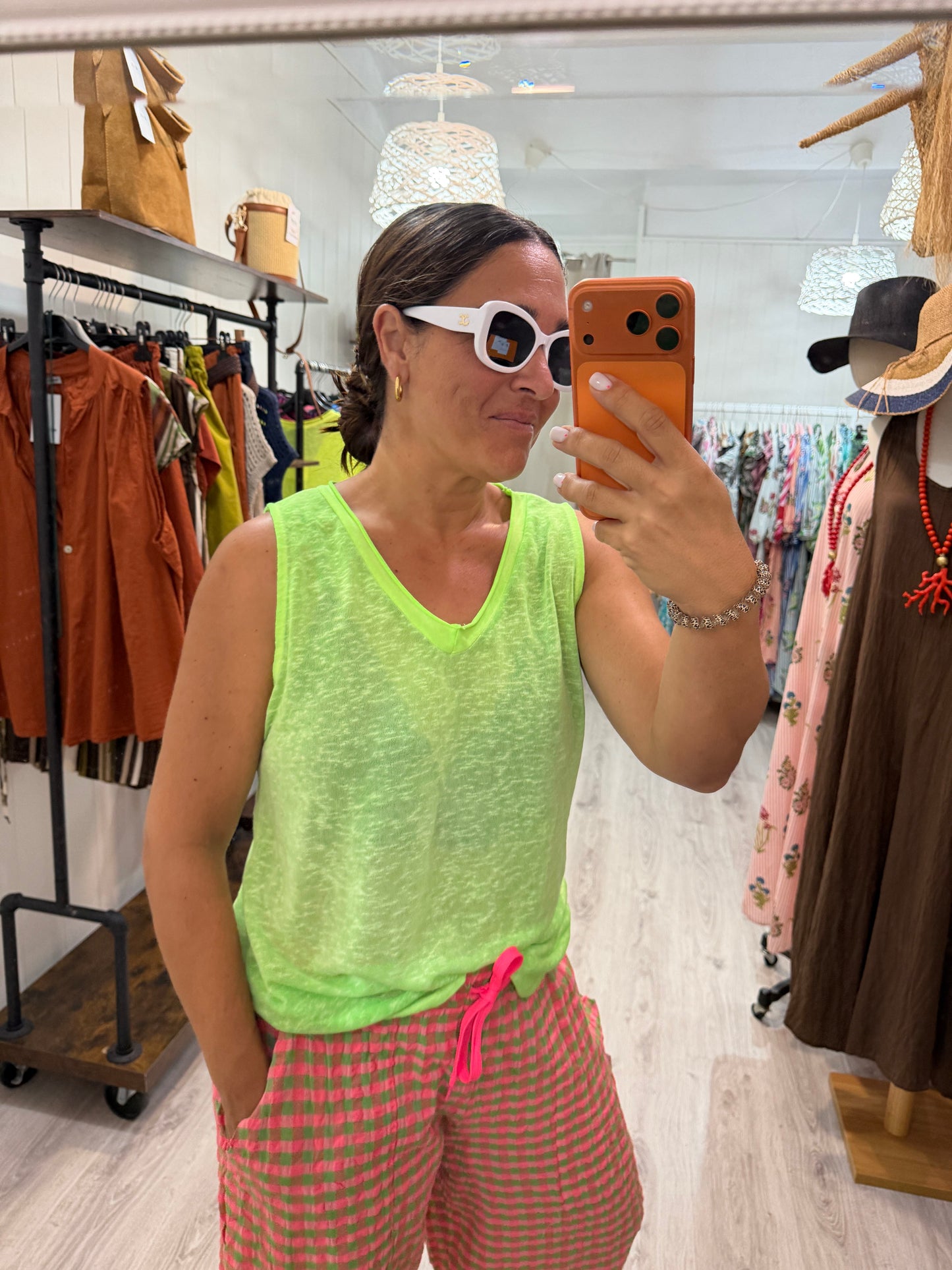 Camiseta Boho tirantes verde fluor