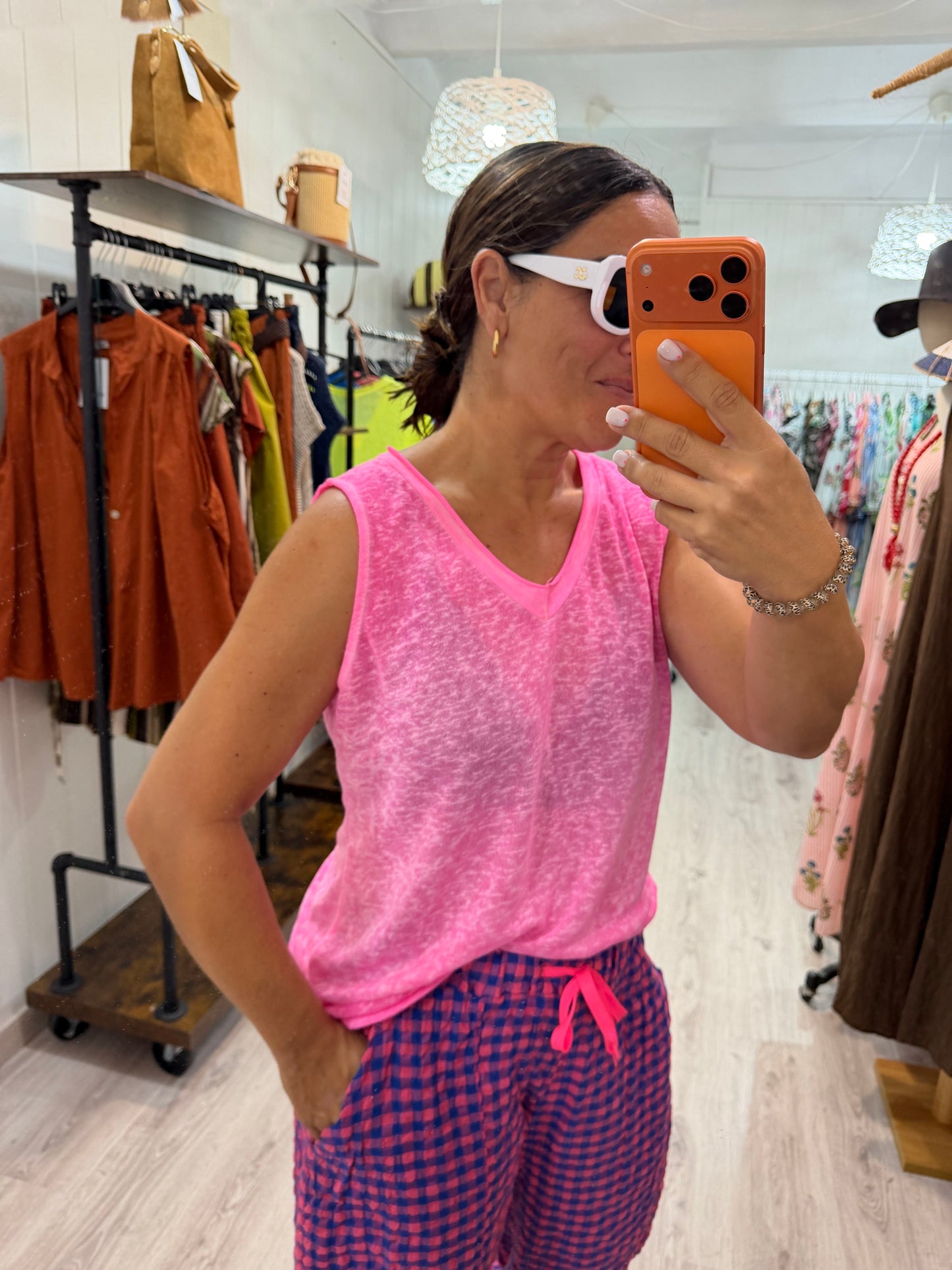 Camiseta Boho tirantes fucsia