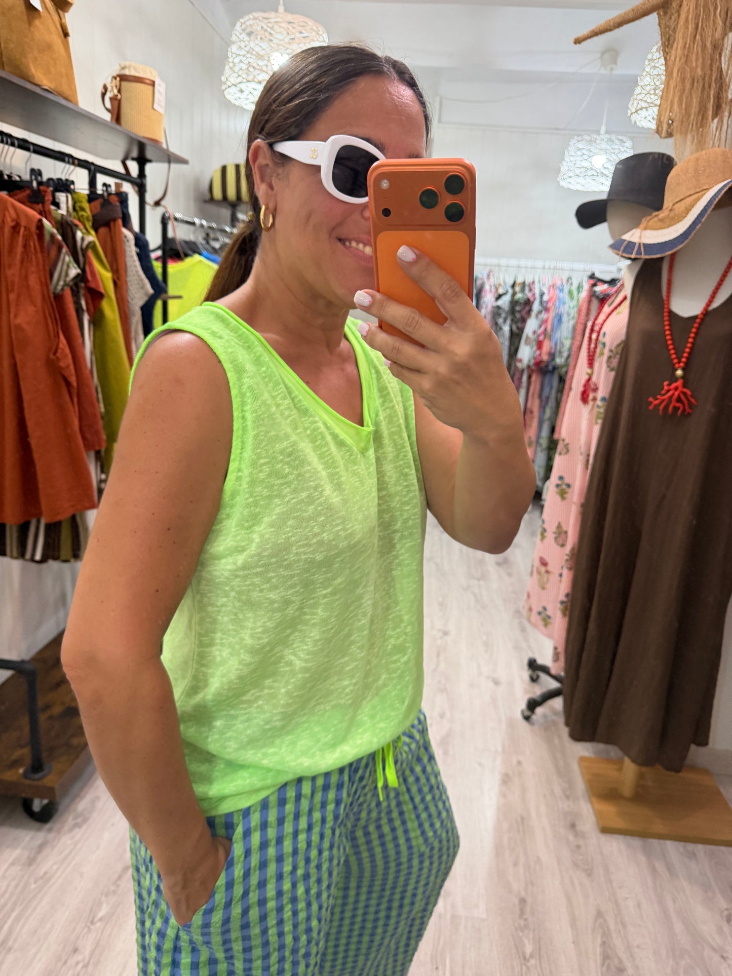 Camiseta Boho tirantes verde fluor
