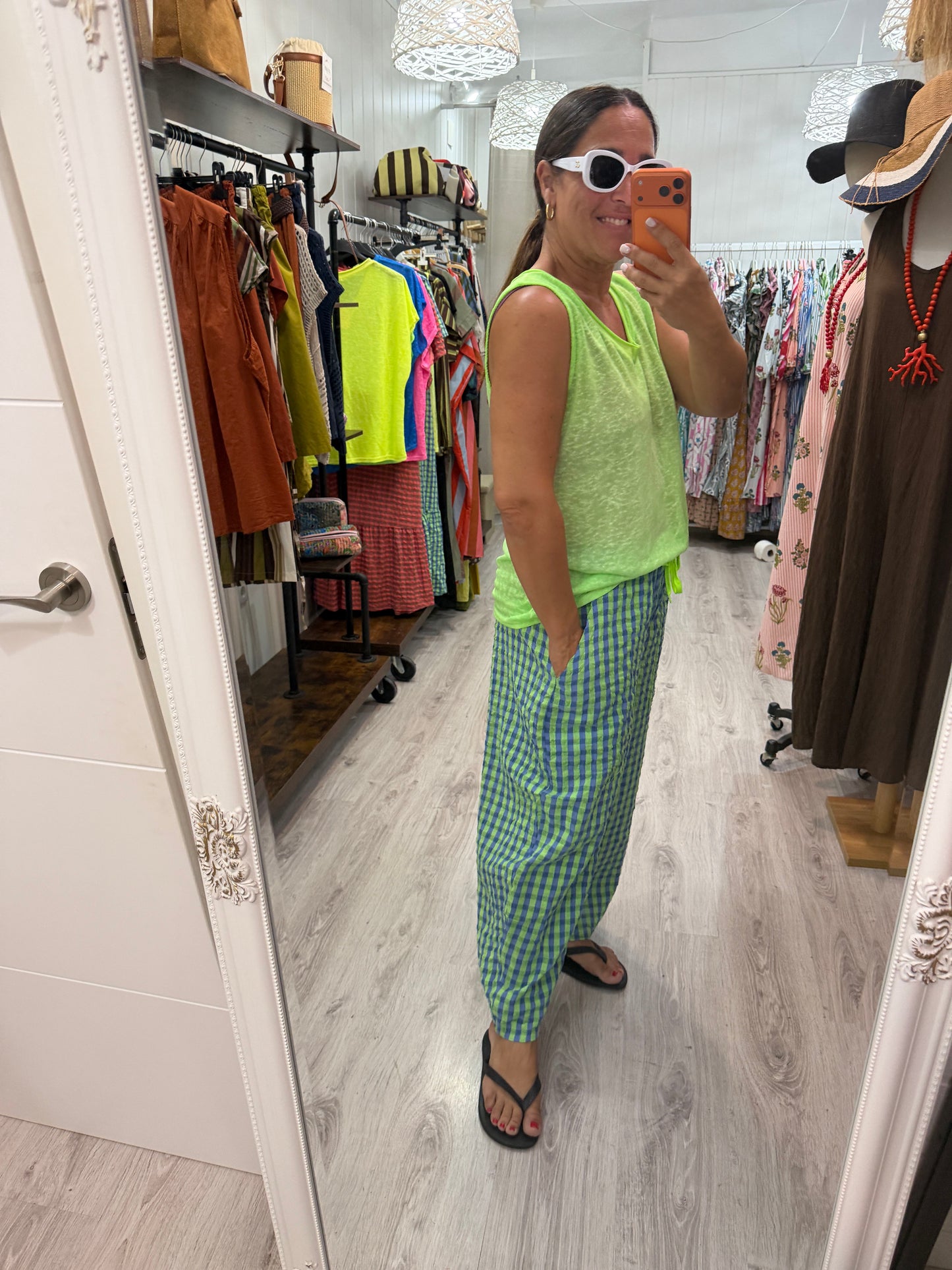 Camiseta Boho tirantes verde fluor