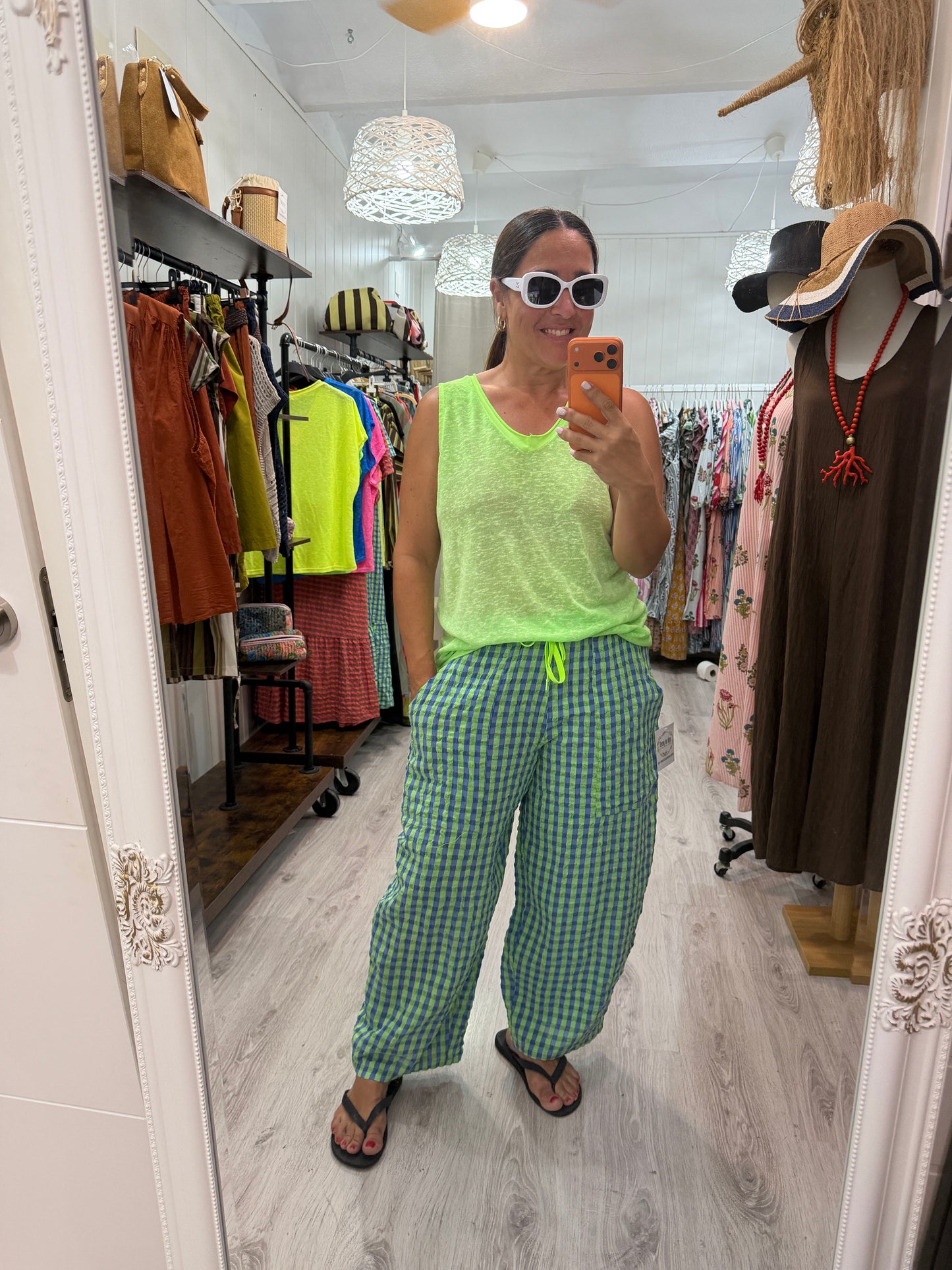Camiseta Boho tirantes verde fluor