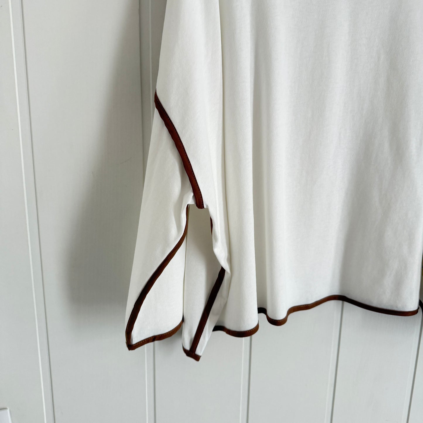 Camiseta Zuri blanca