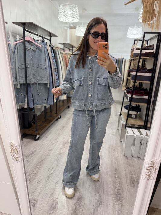 Pantalón Tachas jeans wide leg