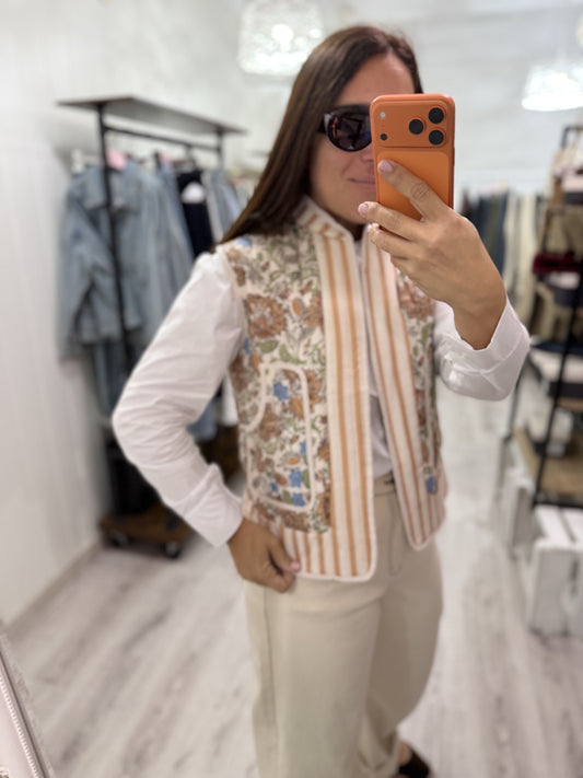 Chaleco Martina camel