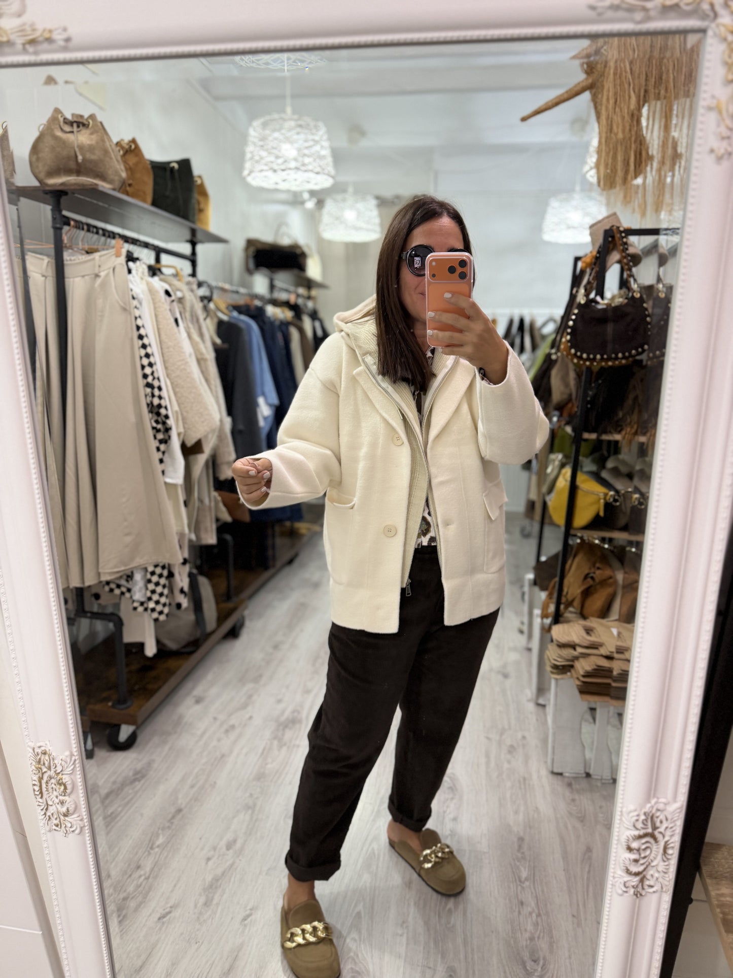 Chaqueta Bermeo capucha desmontable beige