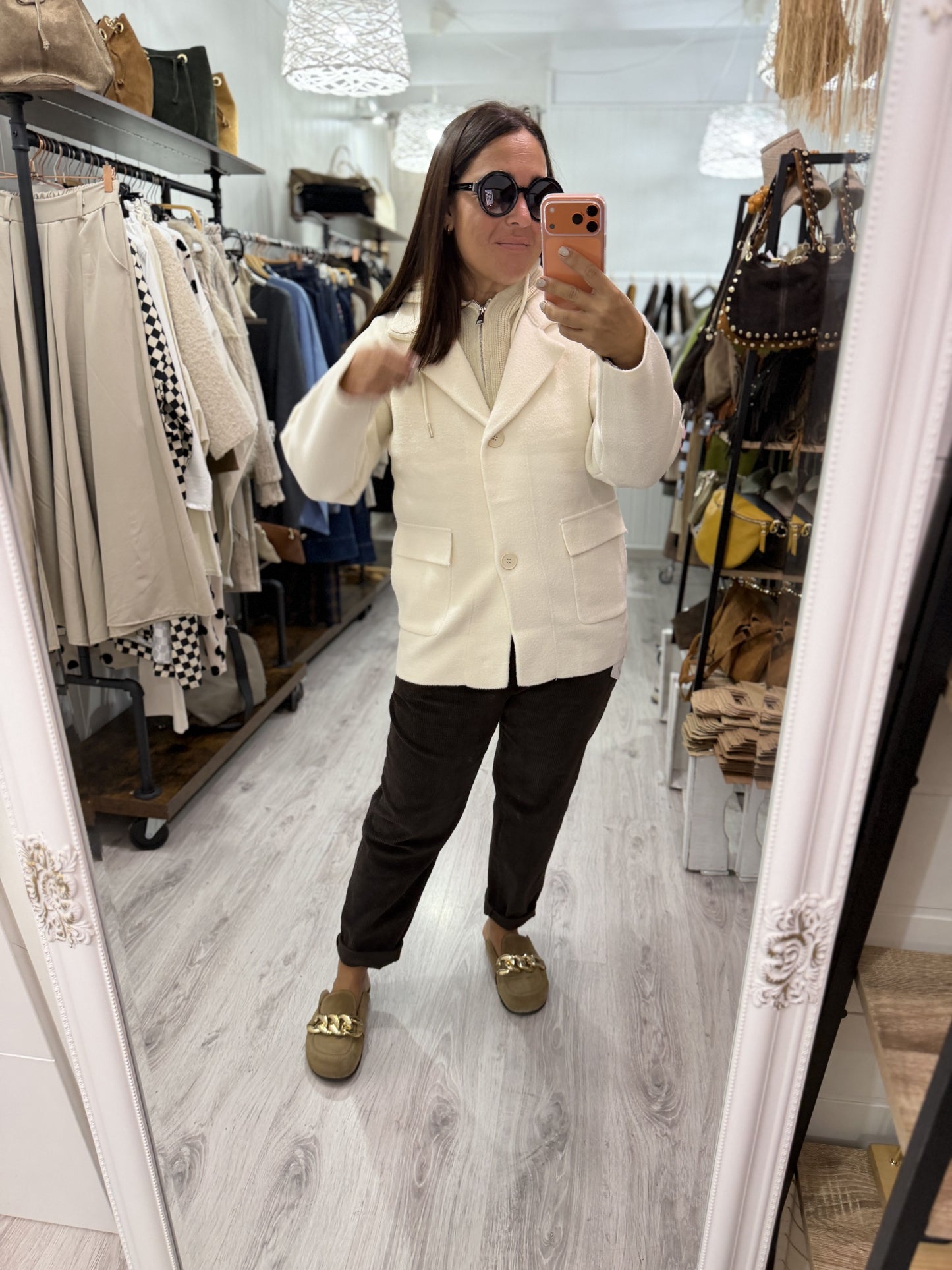 Chaqueta Bermeo capucha desmontable beige