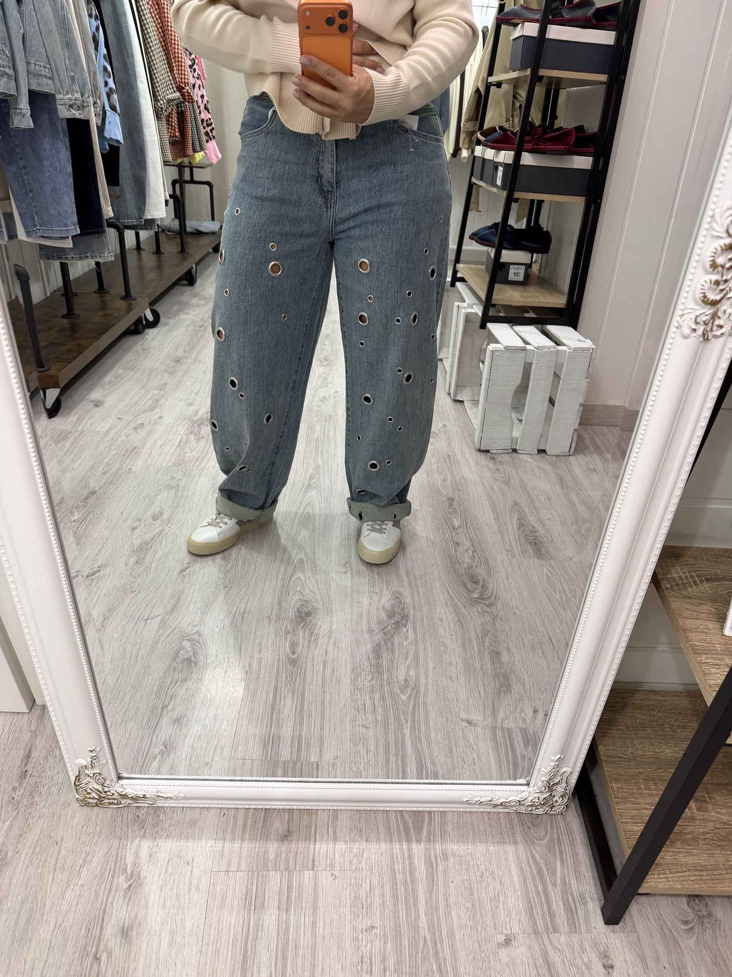 Pantalón Tachas Balloon Jeans