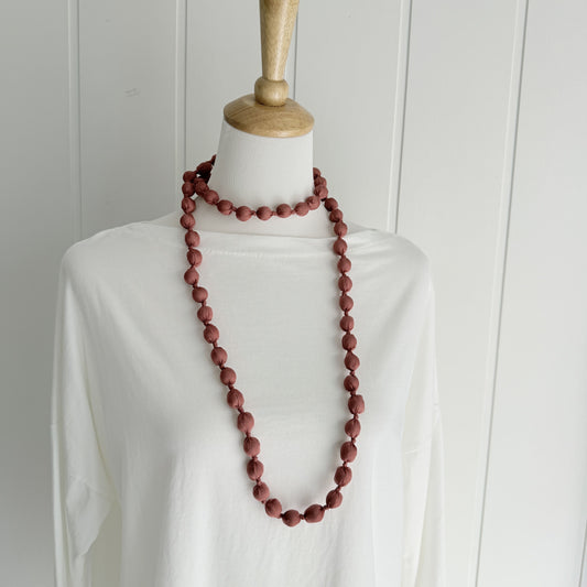 Maxi collar bolas seda caldera