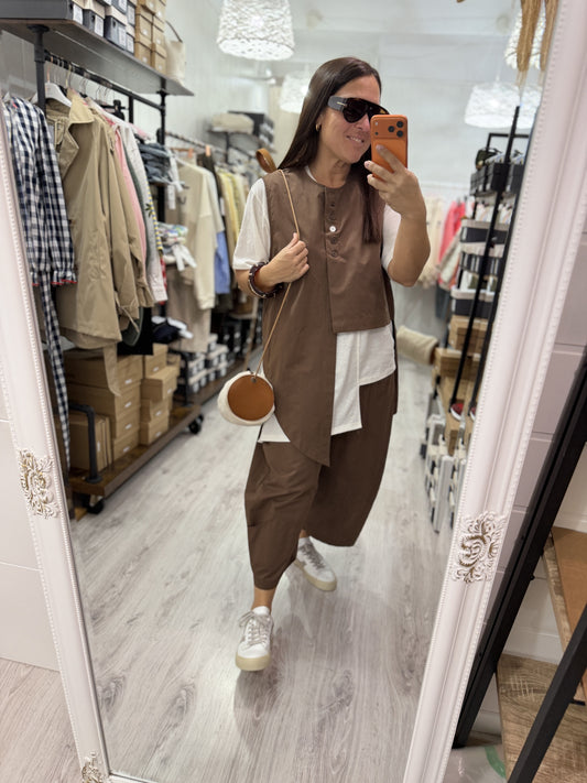 Conjunto Uxue chocolate