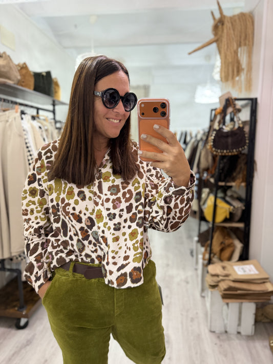 Pantalón Barrel pana pistacho