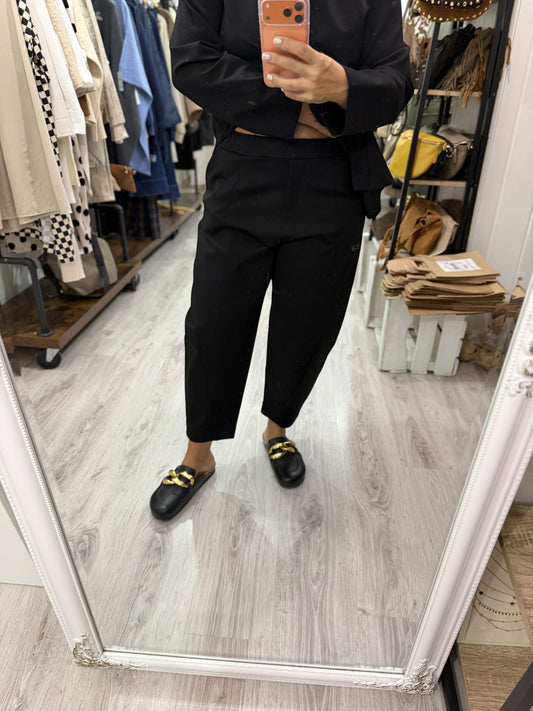 Pantalón Sendai Punto Roma negro