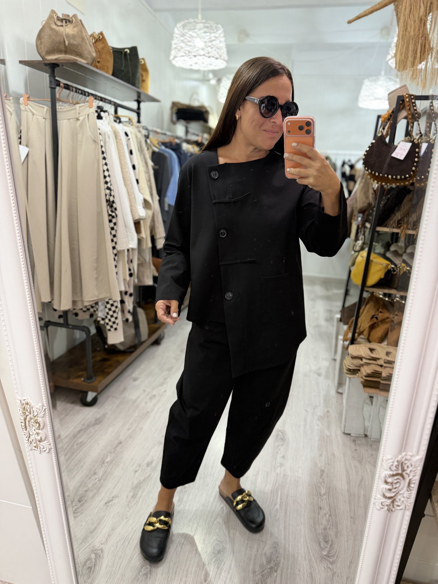 Pantalón Sendai Punto Roma negro