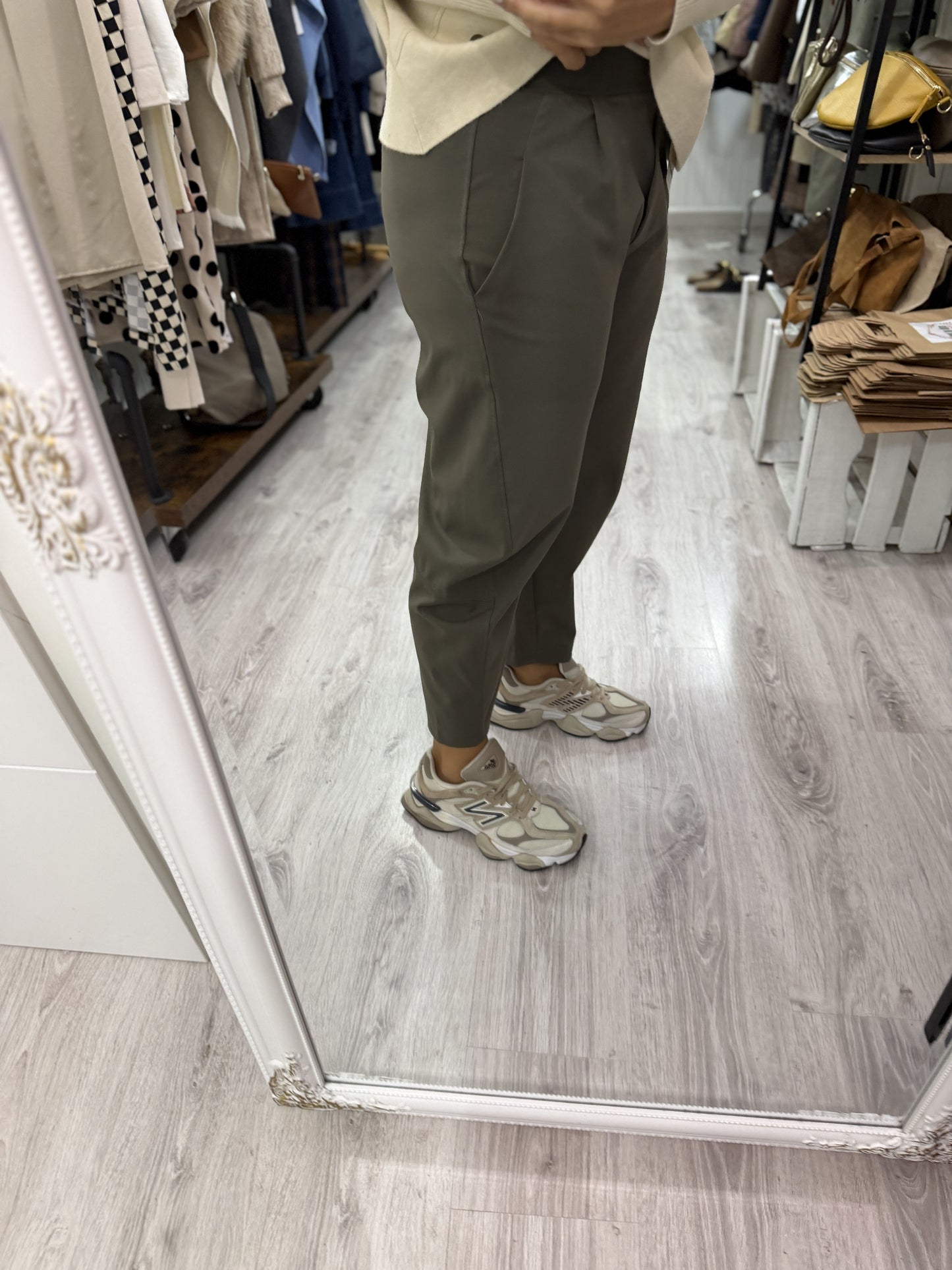 Pantalón Sakura punto roma kaki