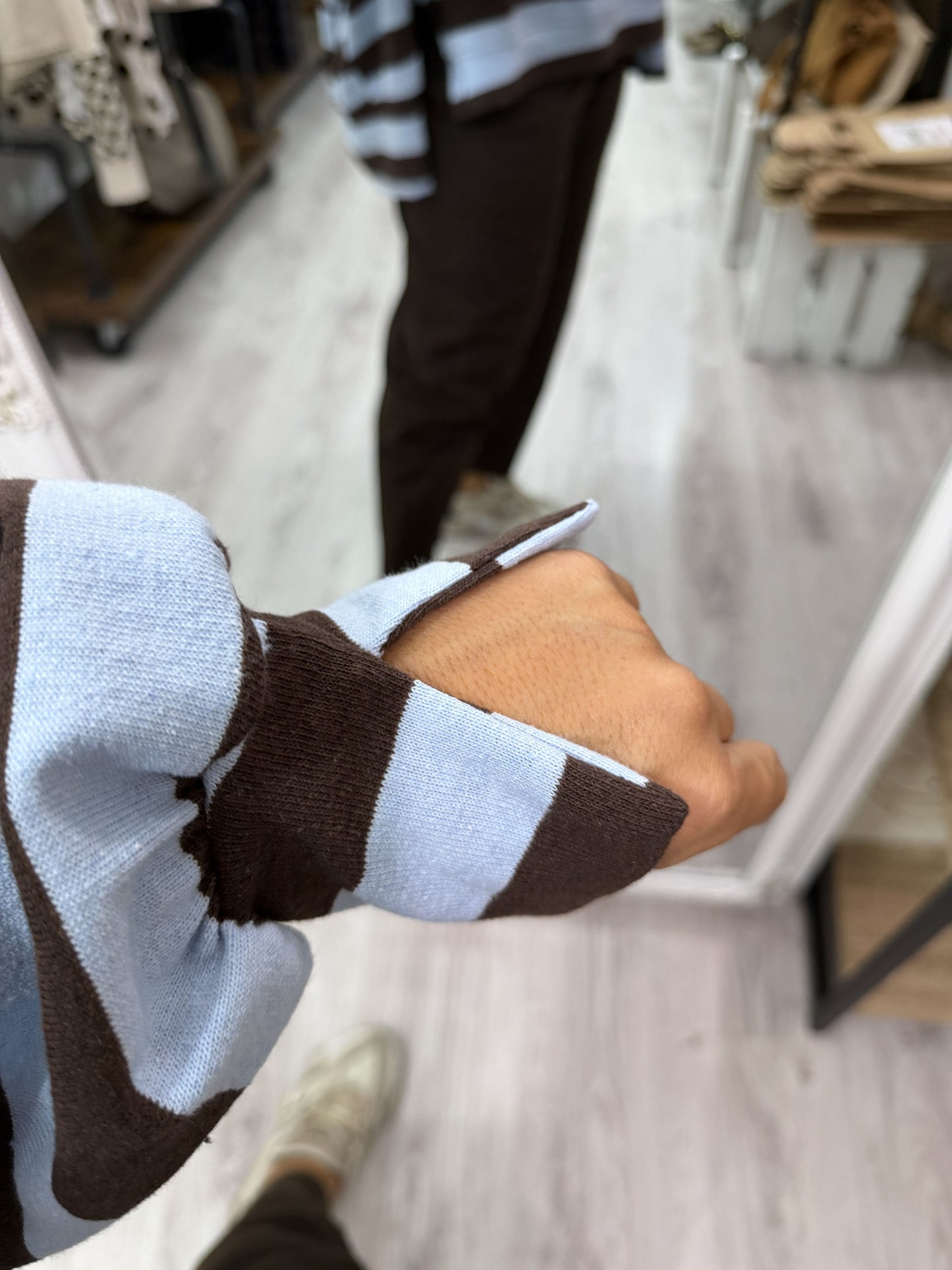 Sudadera Rugby oversize celeste y chocolate