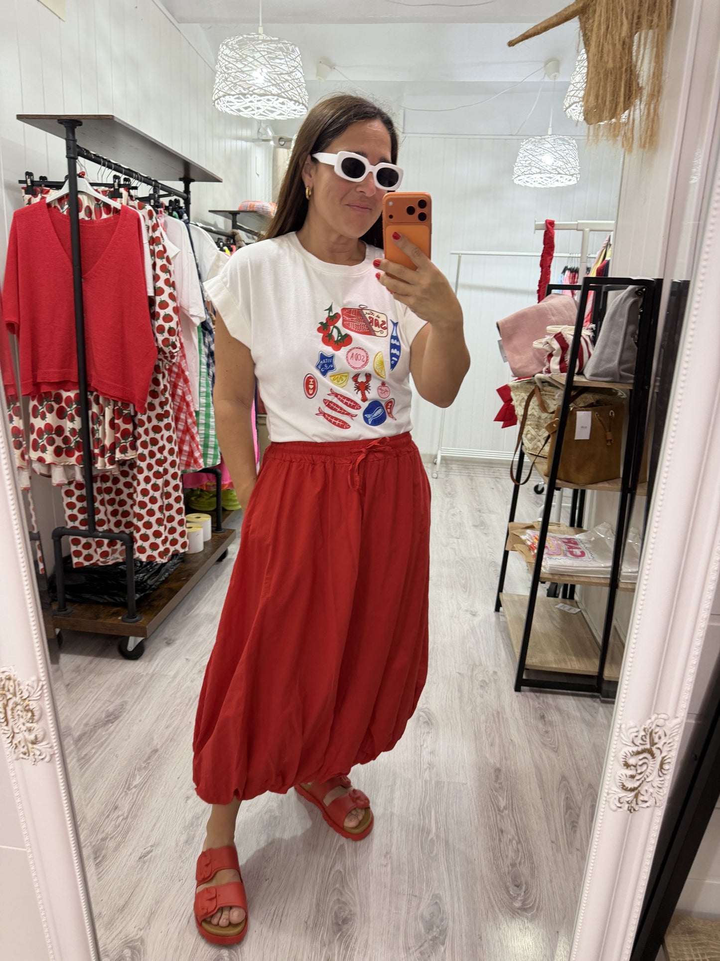 Falda Globo rojo