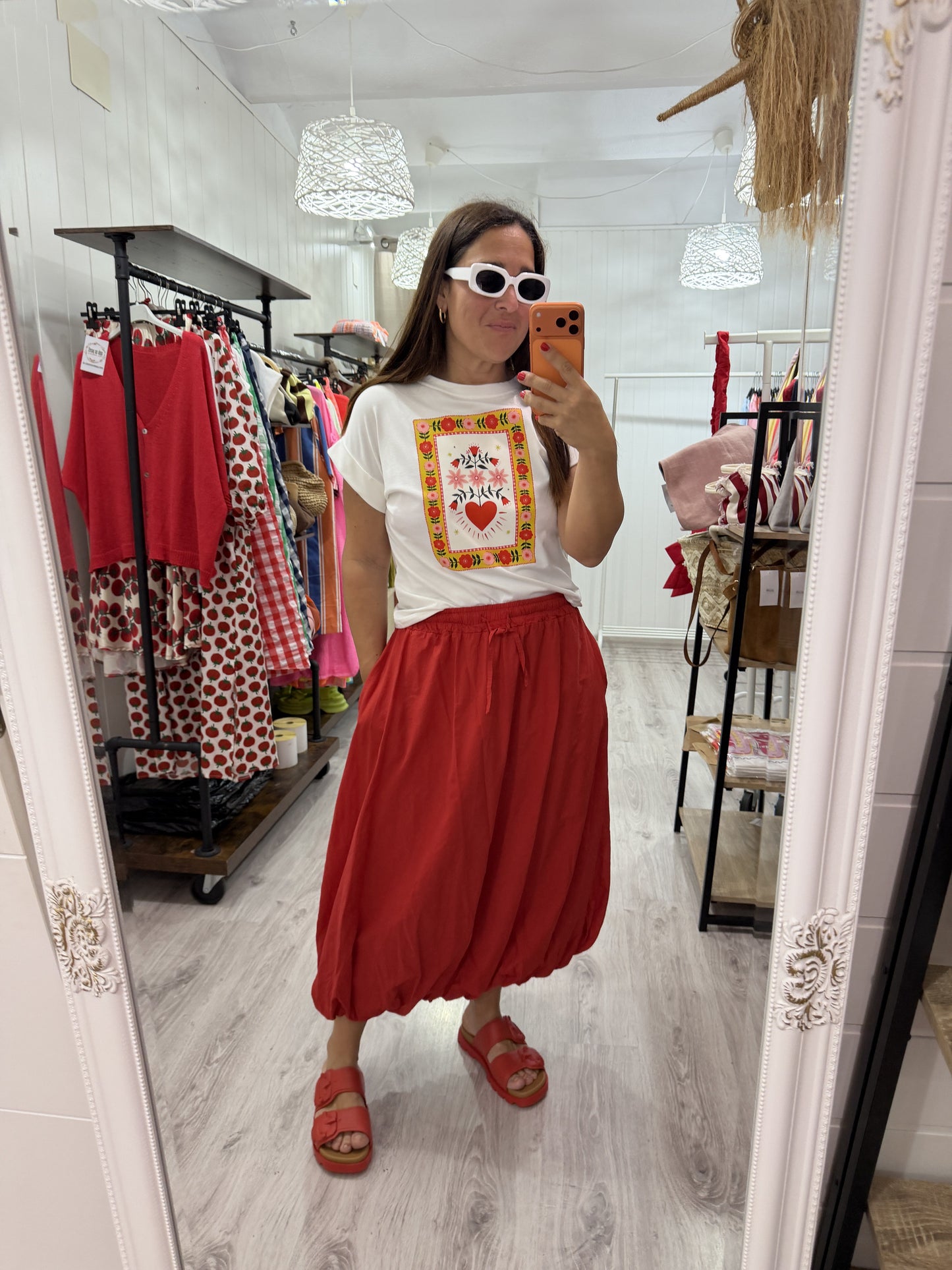 Camiseta Corazón Flores