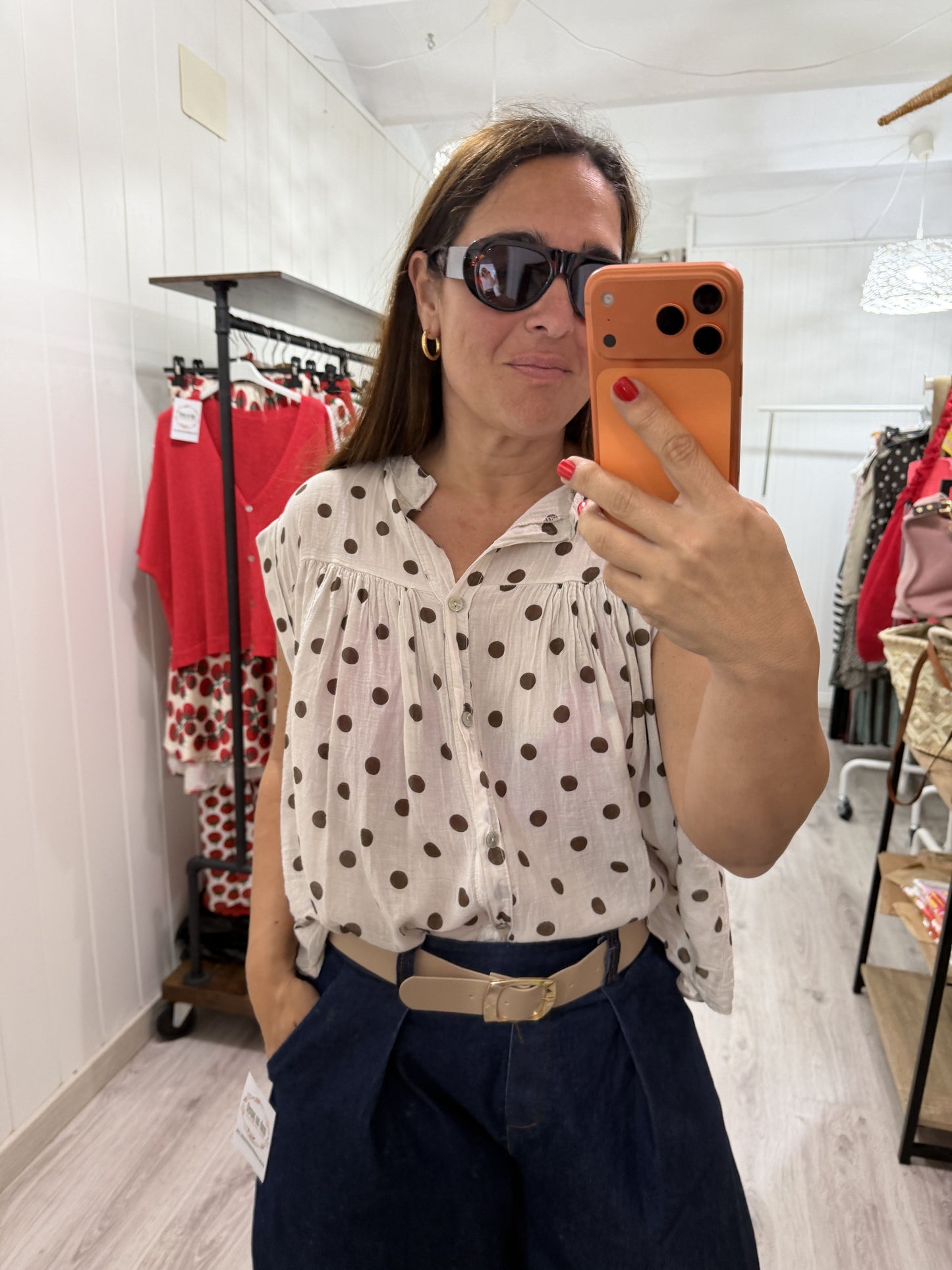 Blusa Lola oversize topos beige