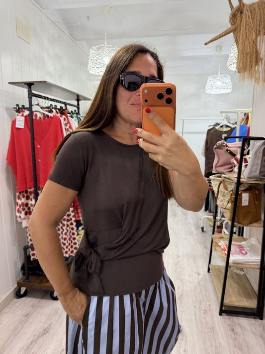 Camiseta Lazo manga corta chocolate