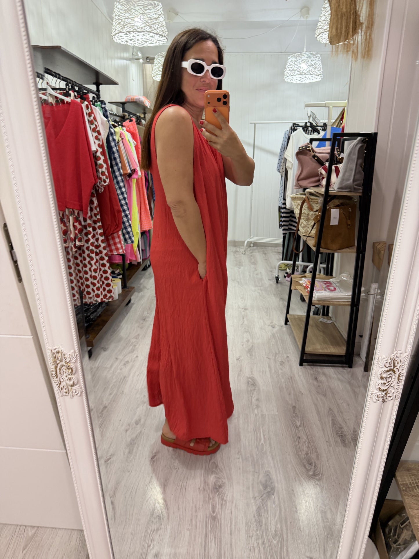 Mono Loose rojo