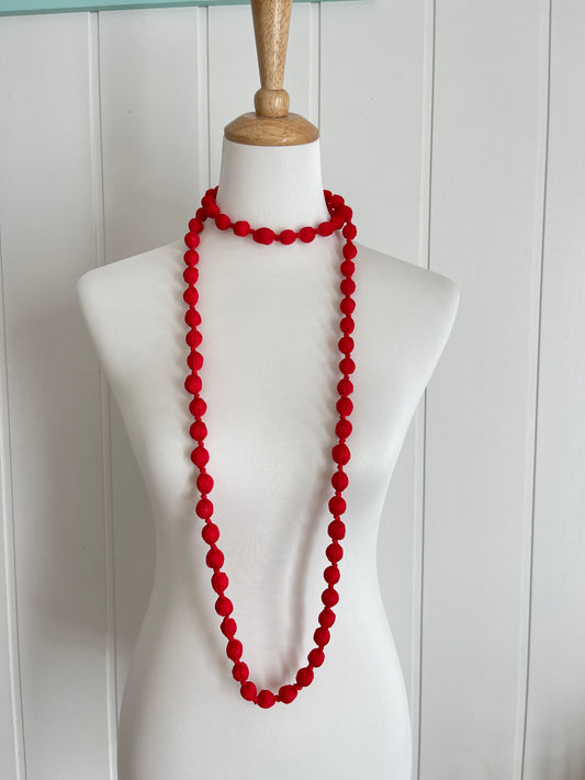 Maxi collar bolas seda rojo