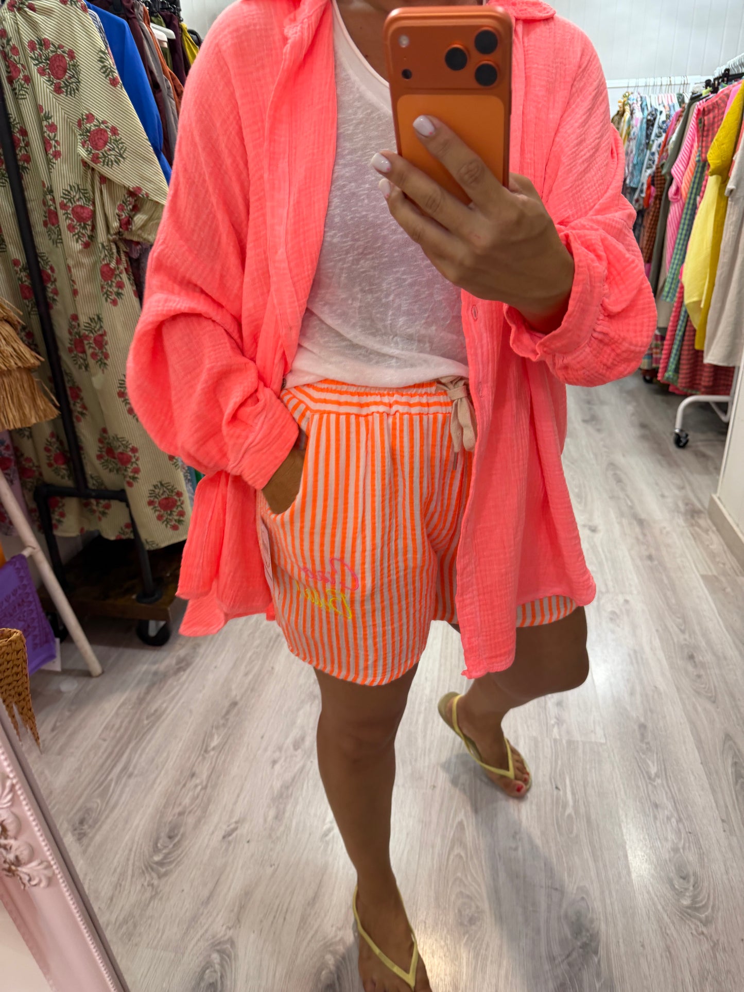 Pantalón corto Ciao Bella rayas fluor naranja
