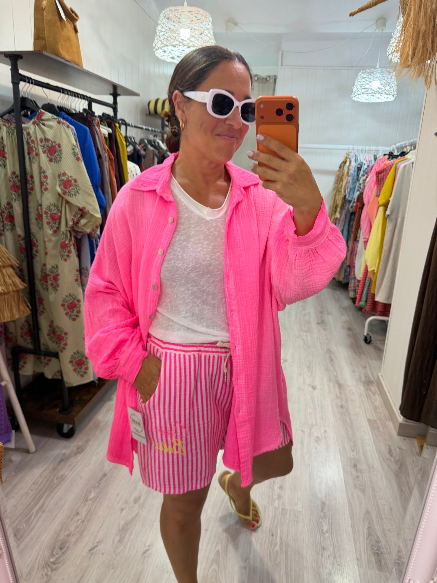 Pantalón corto Ciao Bella rayas fluor fucsia