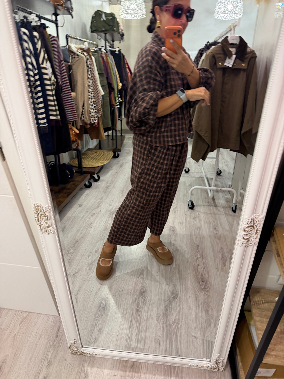 Conjunto Ciara chocolate