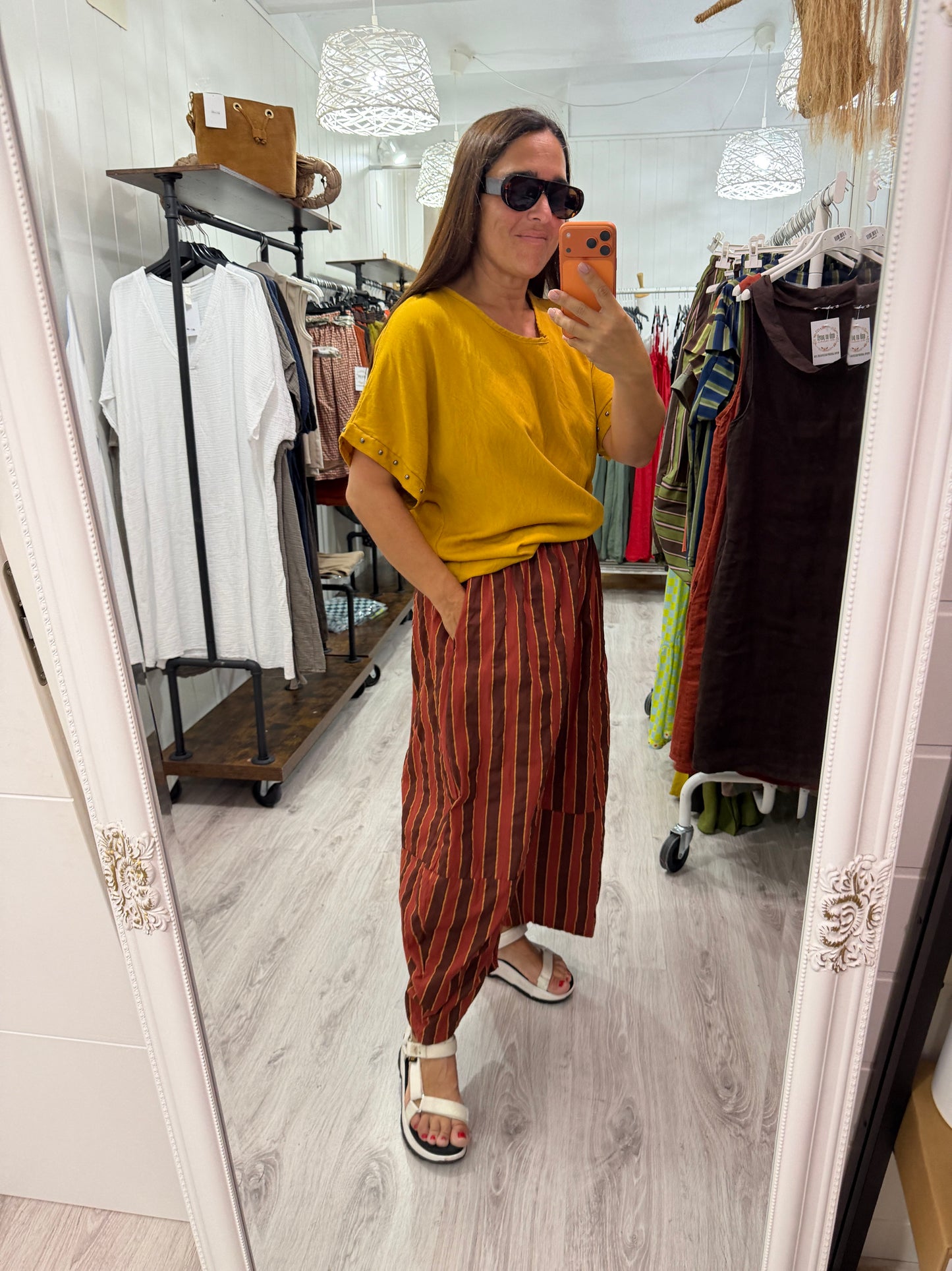 Pantalón Corfú doble raya mostaza, burdeos y amarilo