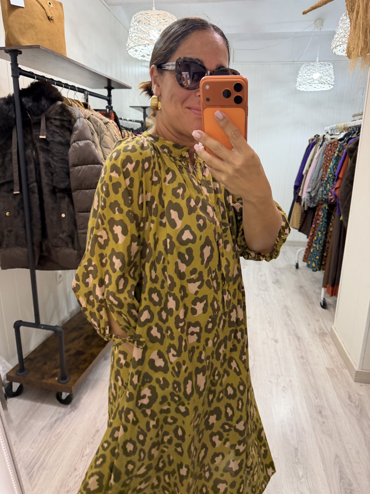 Vestido Leopardo contrastes pistacho y nude