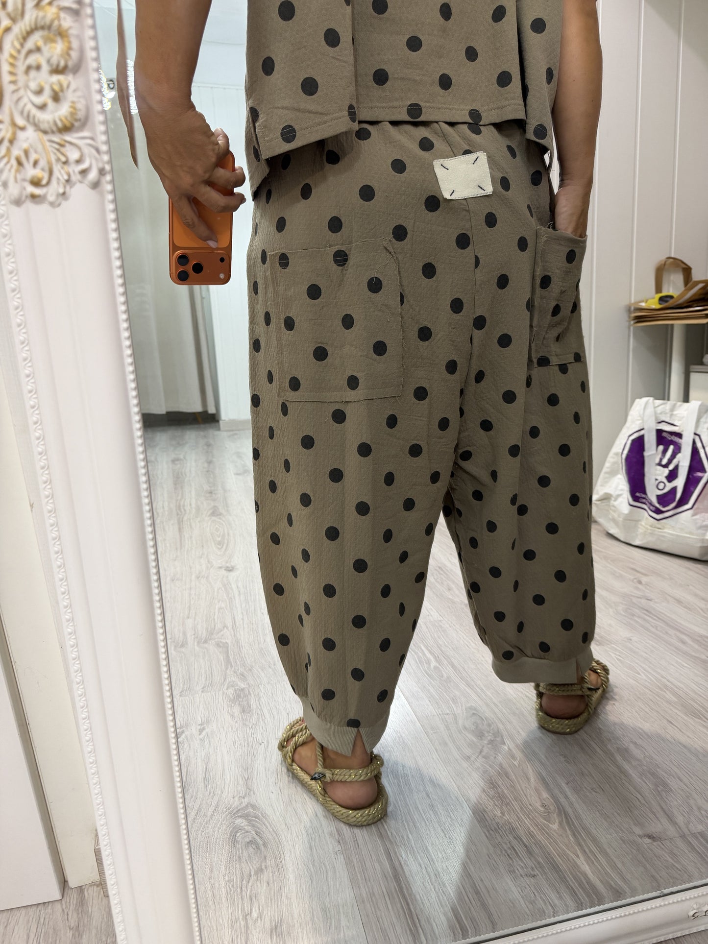 Conjunto Sakita taupe