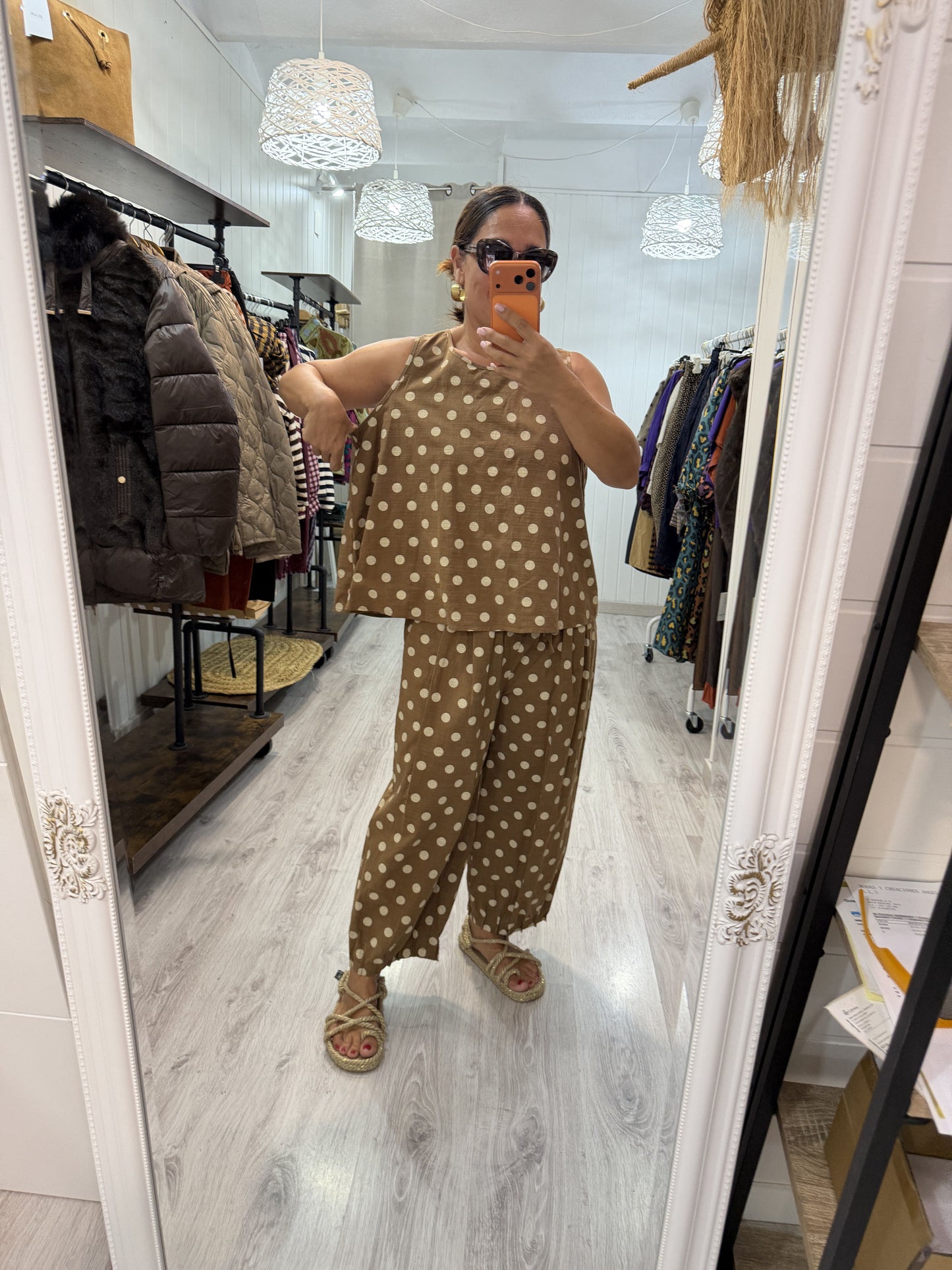 Conjunto Osaka camel