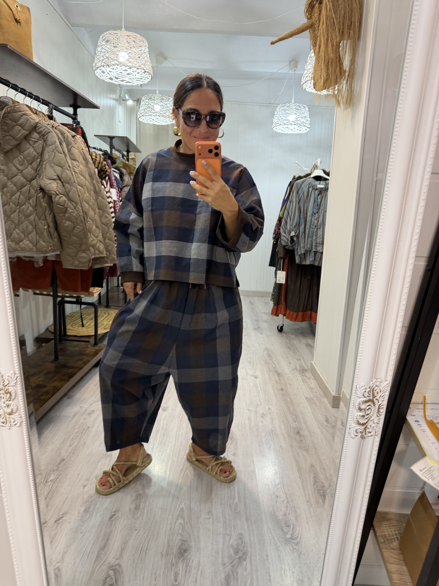 Conjunto Aiko