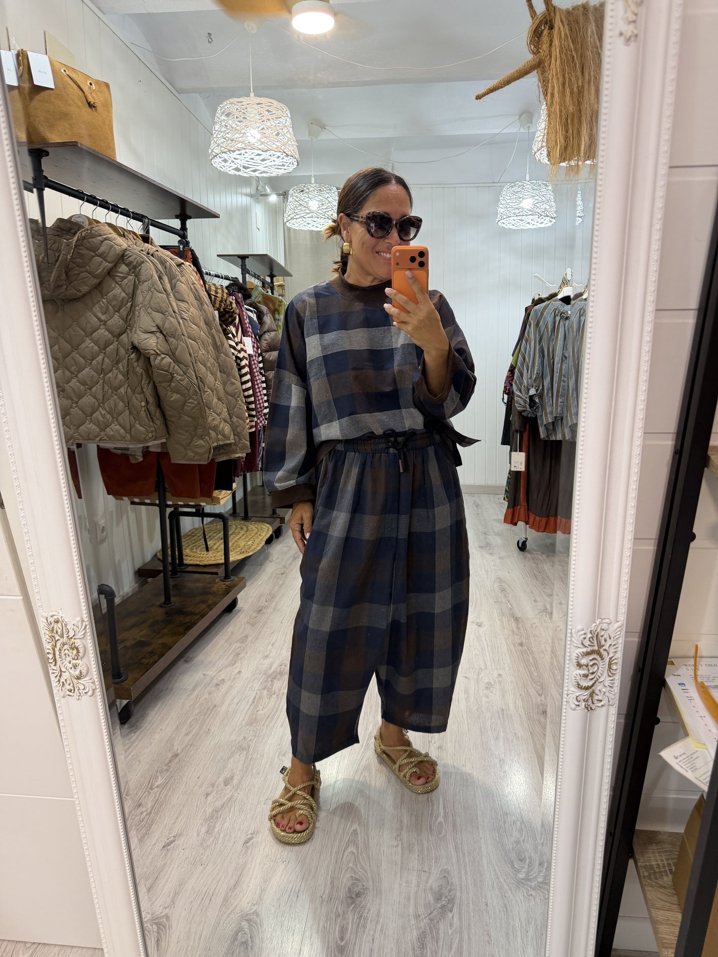 Conjunto Aiko