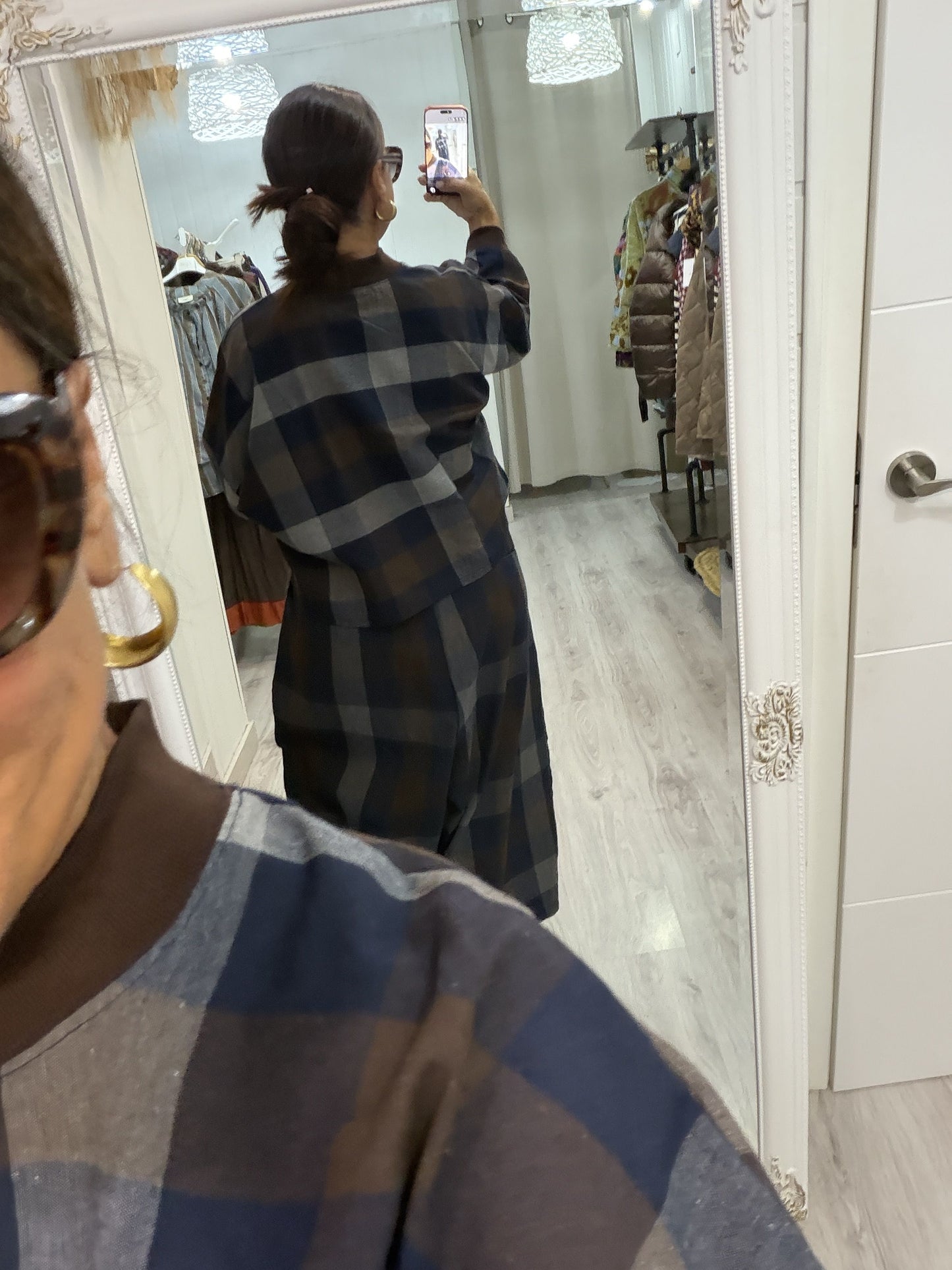 Conjunto Aiko