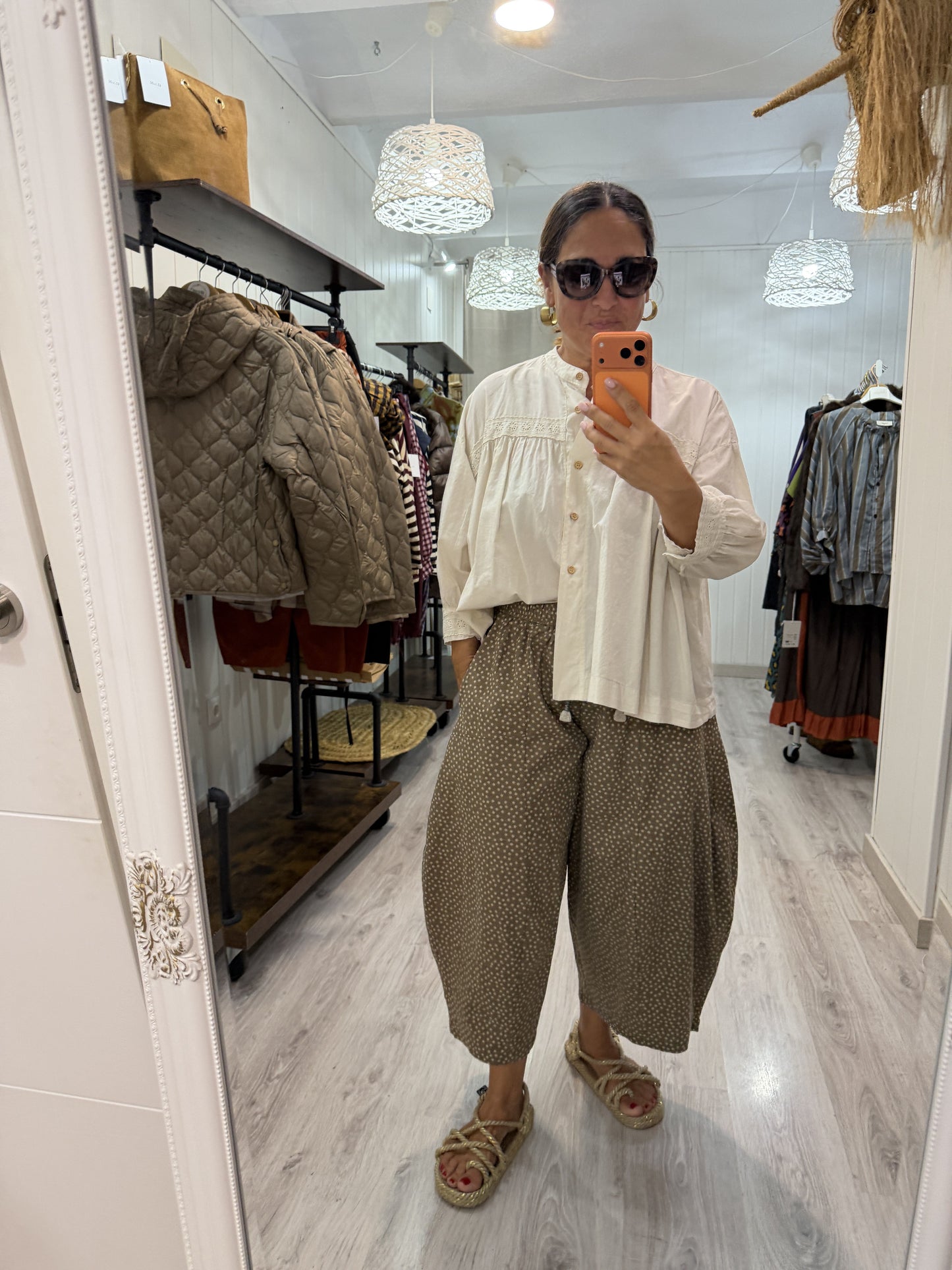 Pantalón Flor de Sakura taupe • PREVENTA
