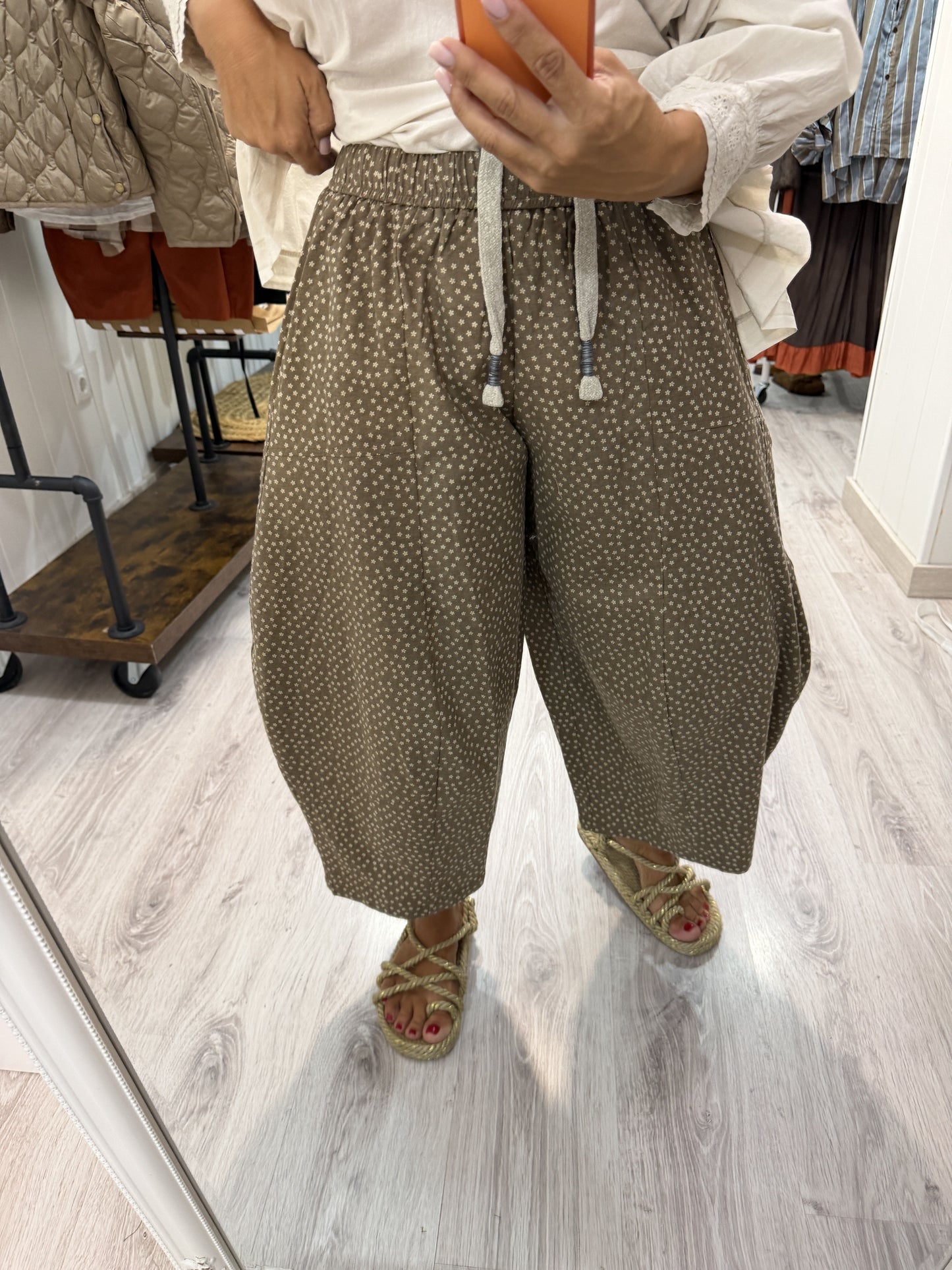 Pantalón Flor de Sakura taupe • PREVENTA