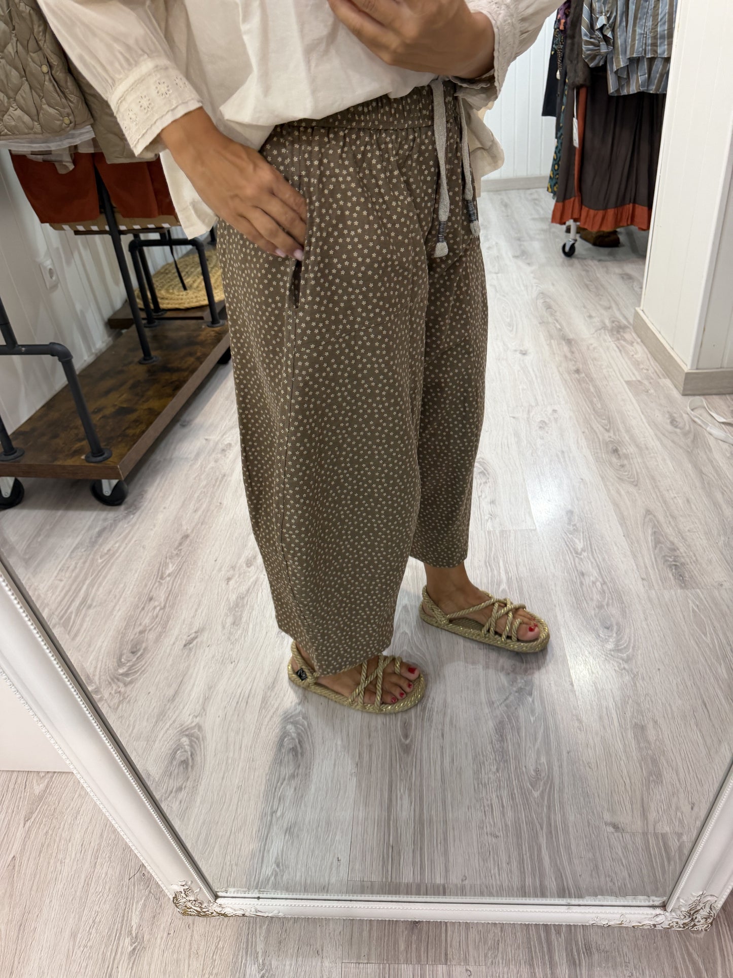 Pantalón Flor de Sakura taupe • PREVENTA