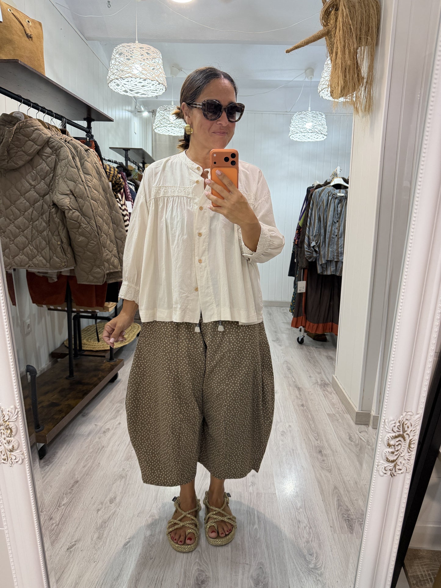 Pantalón Flor de Sakura taupe • PREVENTA