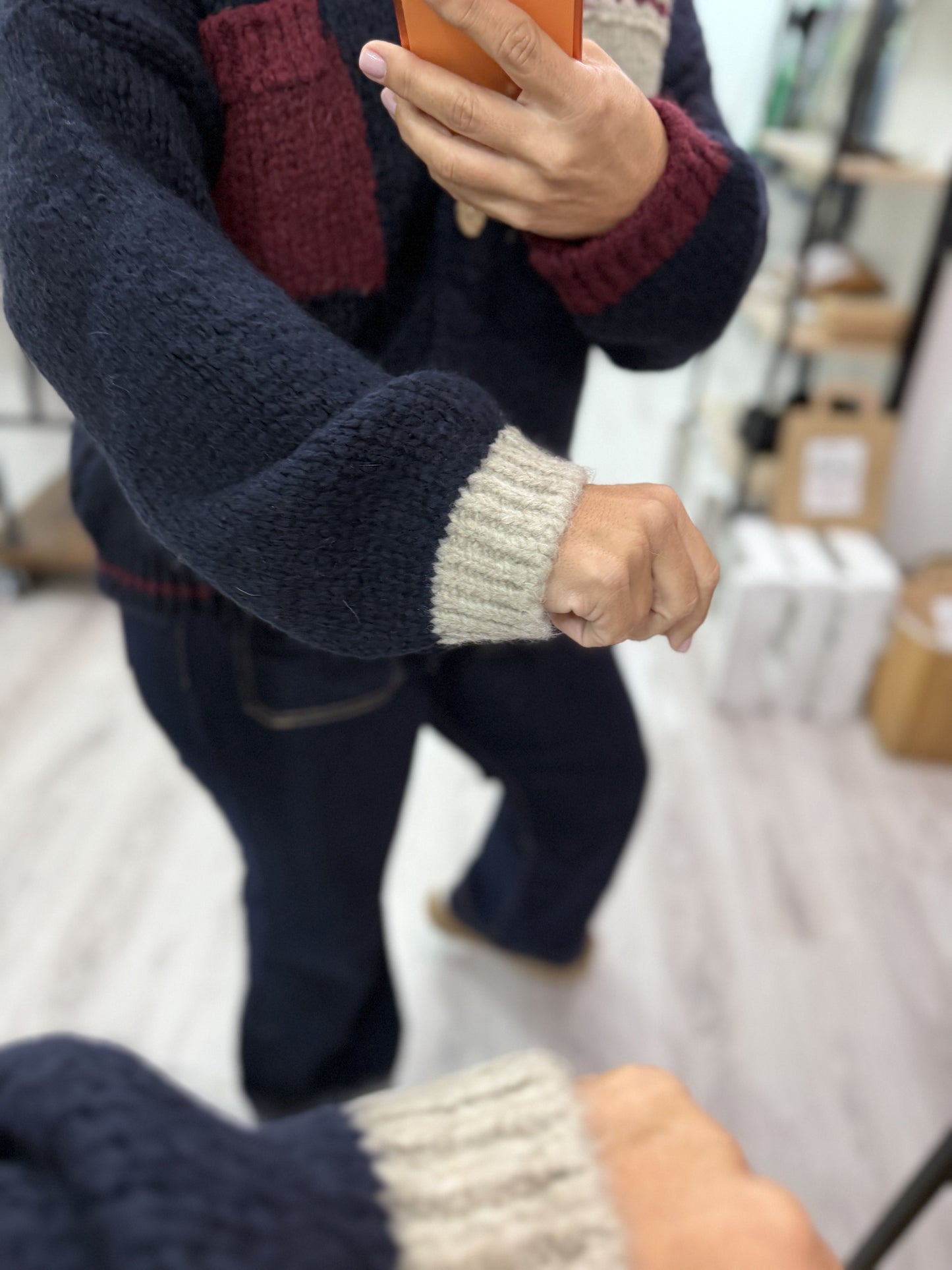 Chaqueta Aneto marino y burdeos