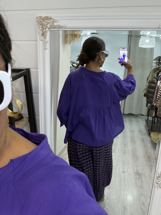 Blusa Akira lila