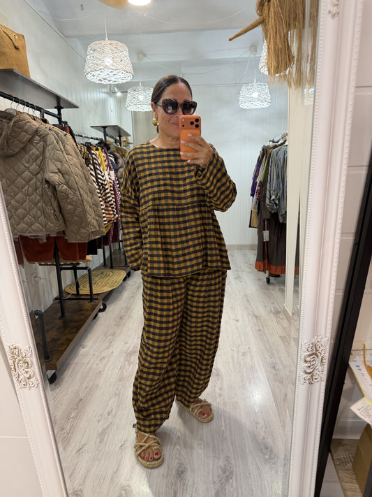 Blusa Vichy Obsession mostaza y chocolate