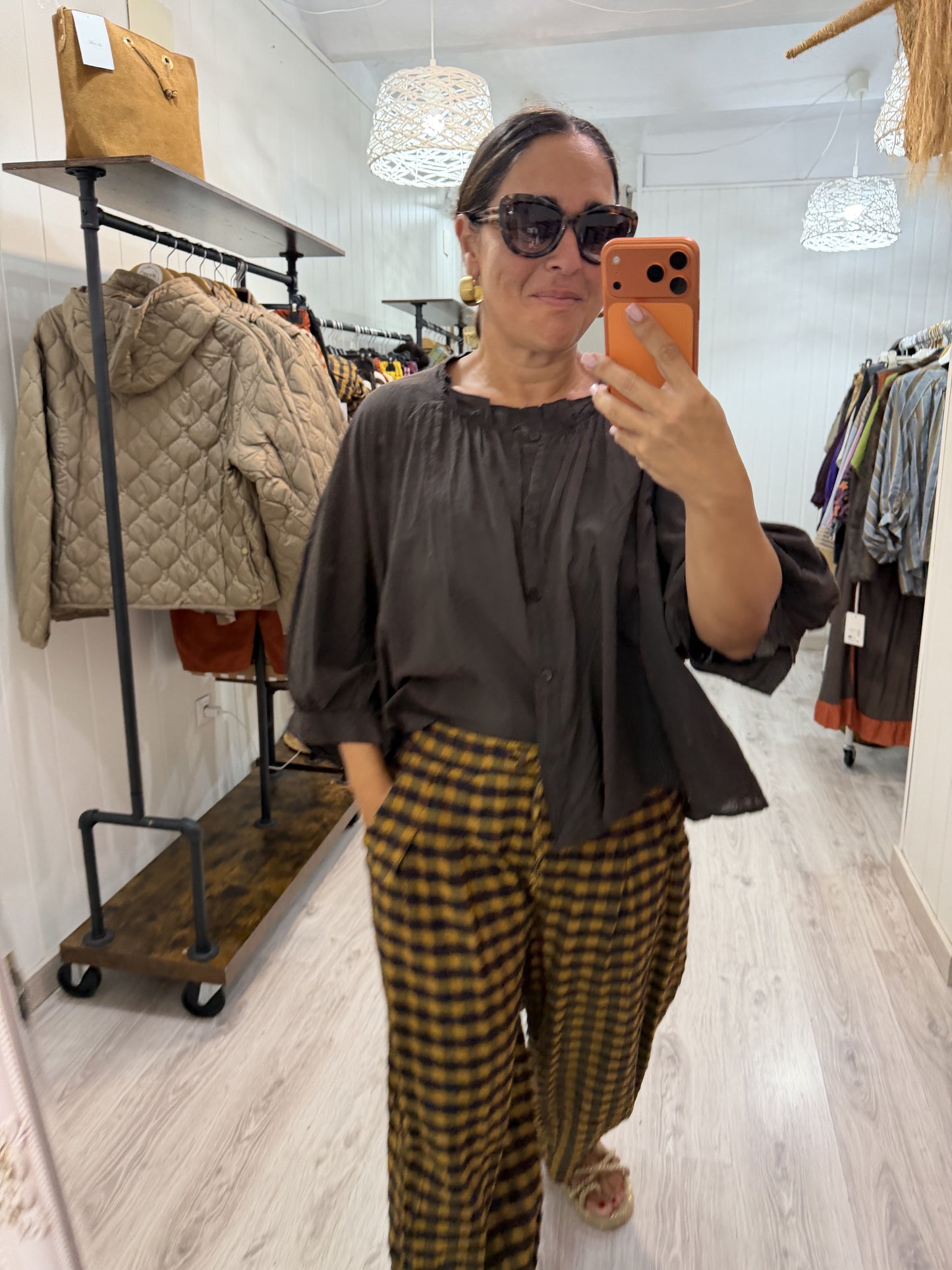 Blusa Akira chocolate