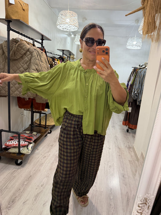 Blusa Akira verde oliva