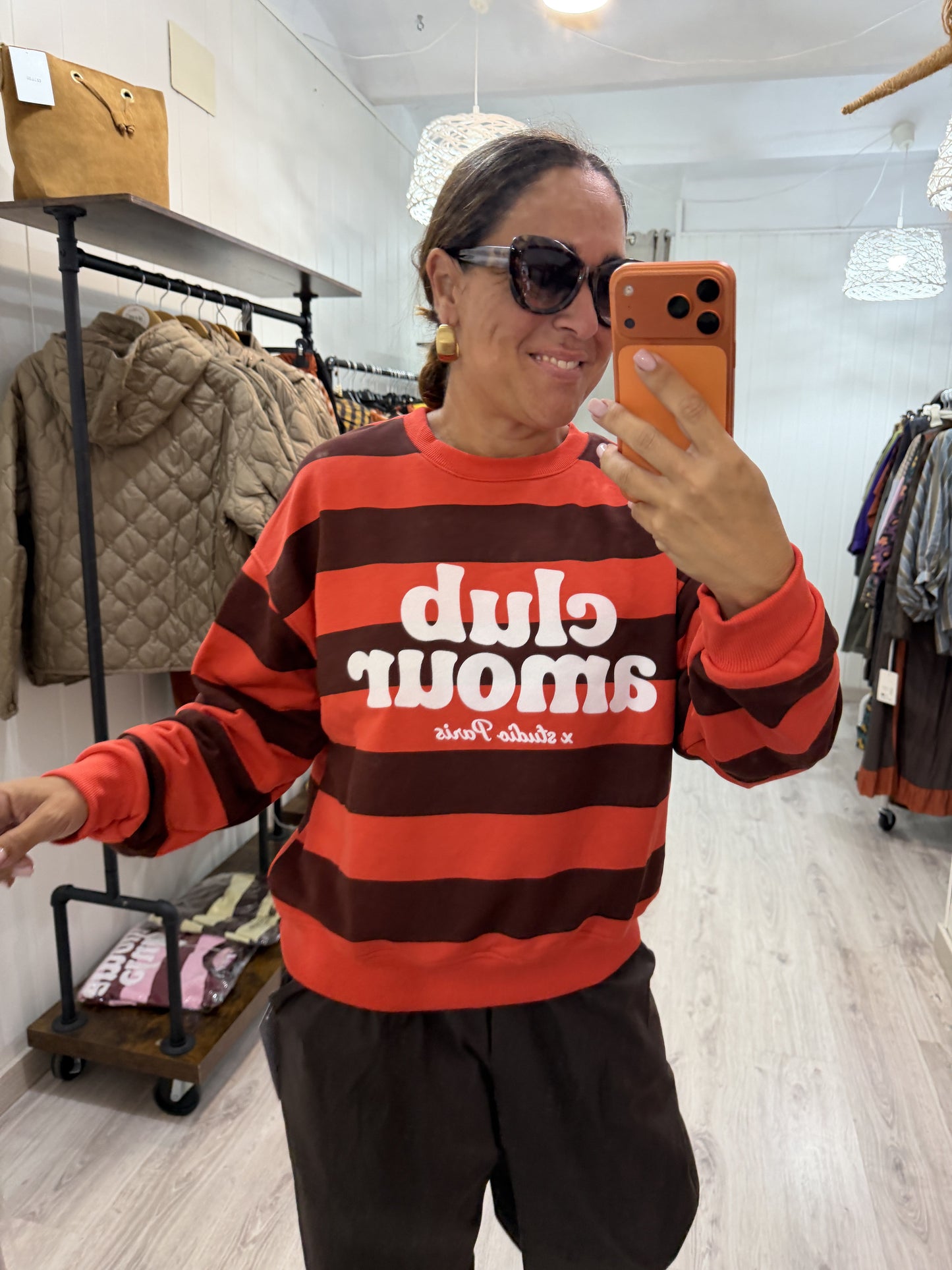 Sudadera Club Amour caldera y burdeos